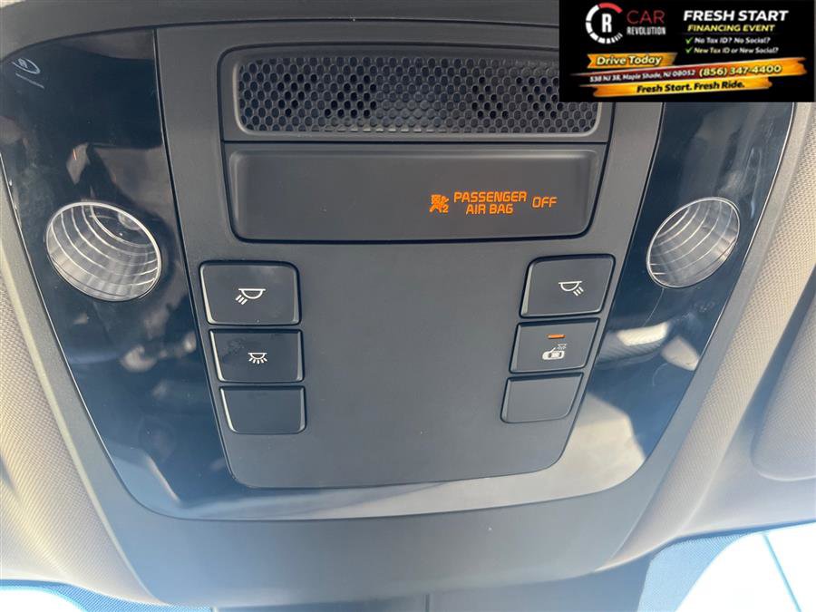 Used 2024 Kia Carnival LX image 72
