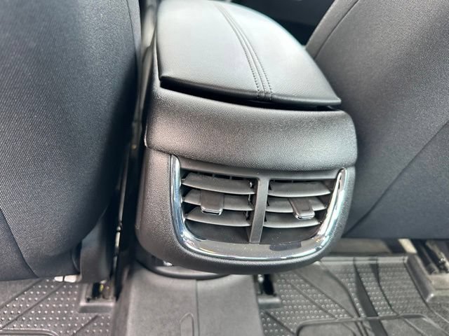Used 2018 Chevrolet Malibu LT w/ Driver Confidence Package FWD image 13