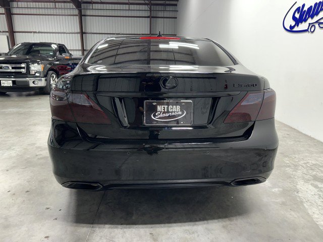 Used 2011 Lexus LS 460 w/ Comfort Pkg RWD image 16