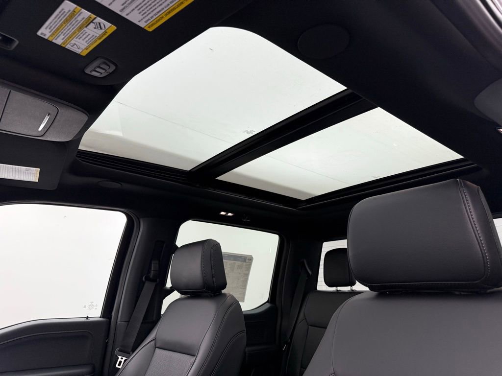 New 2025 Ford F150 Lariat w/ Equipment Group 502A High image 4