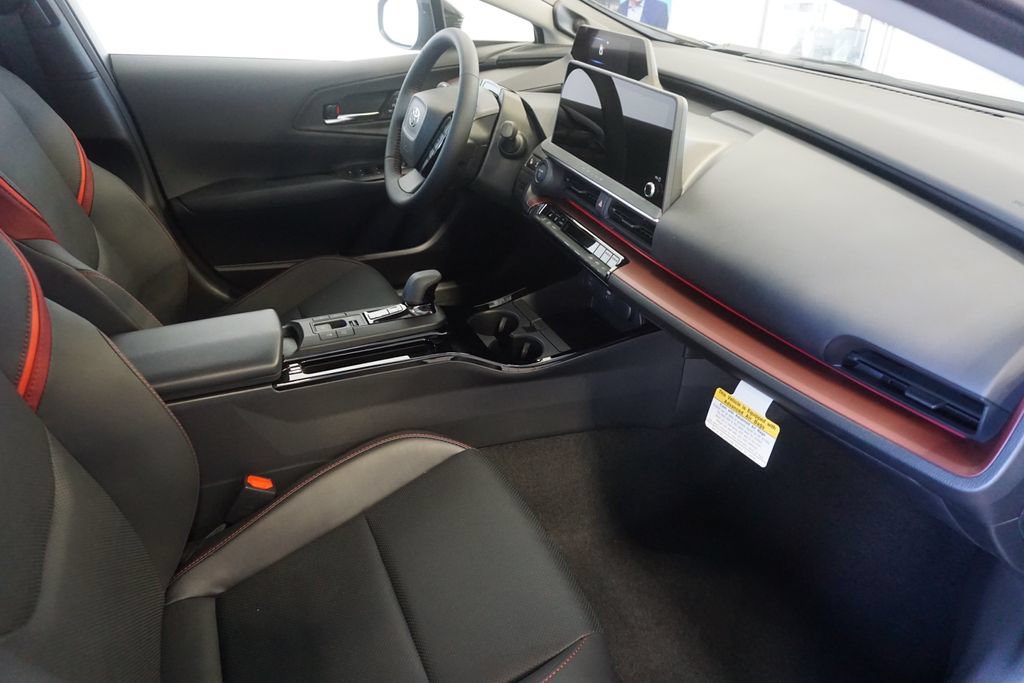New 2026 Toyota Prius Plug-In Hybrid FWD image 27