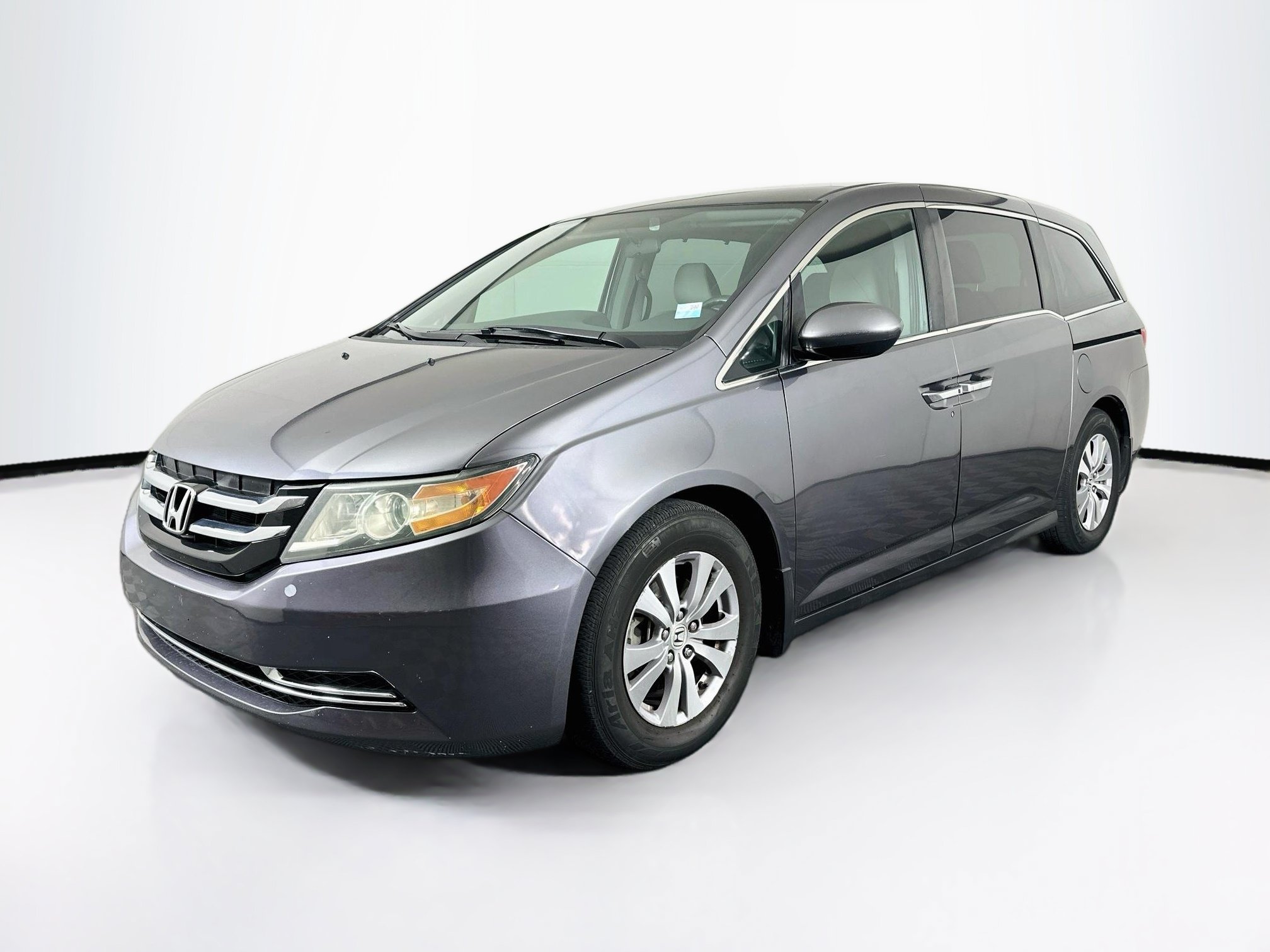 Used 2016 Honda Odyssey EX image 3