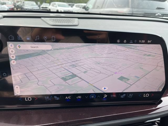 New 2026 Chevrolet Traverse RS w/ LPO, Floor Liner Package AWD/4WD image 18