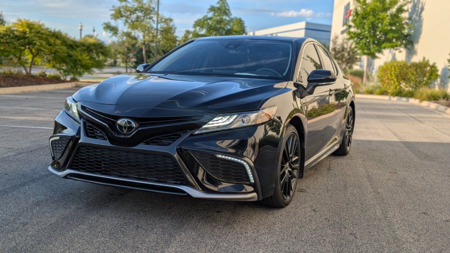 Used 2023 Toyota Camry XSE FWD image 7