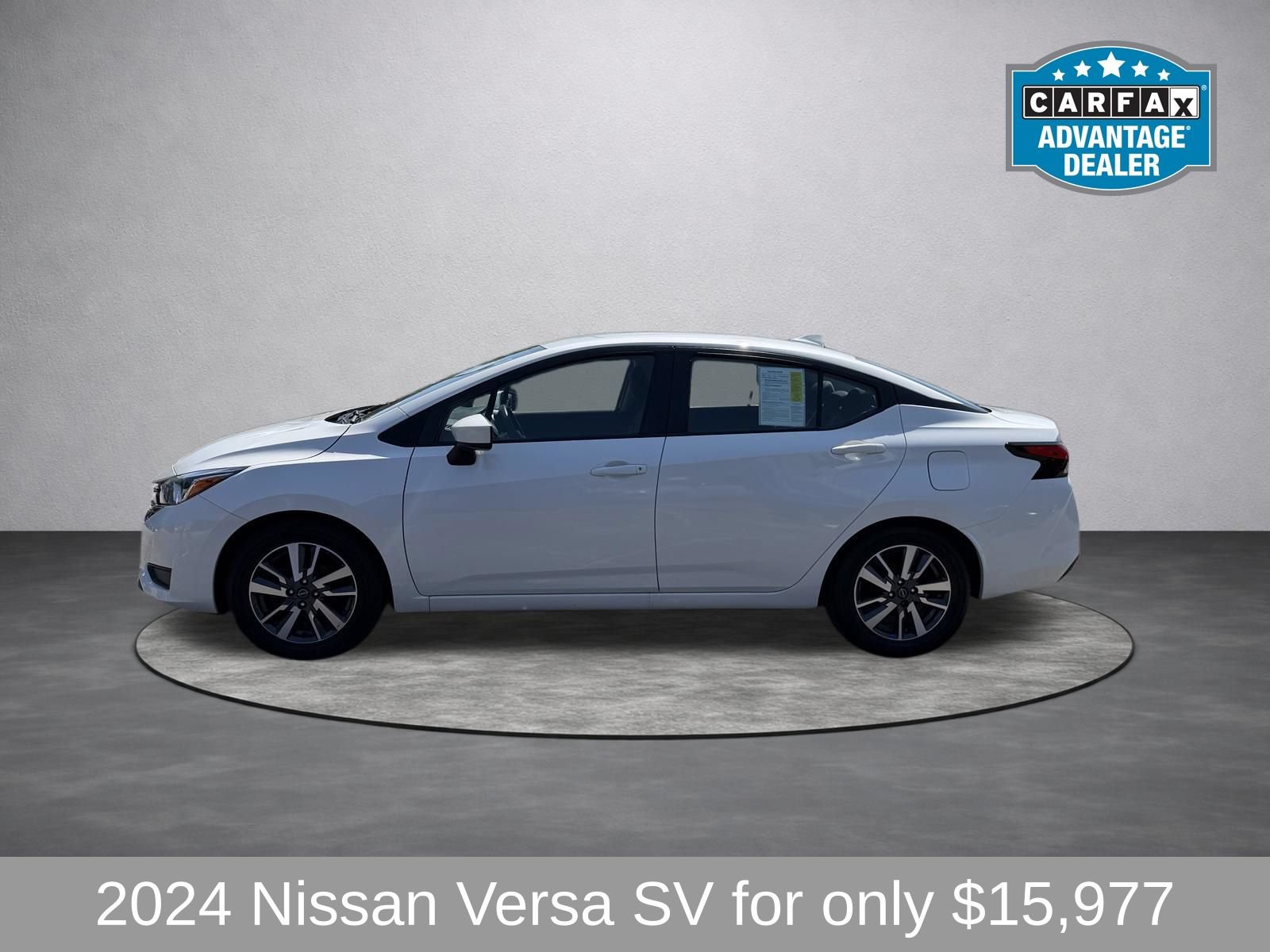 Used 2024 Nissan Versa SV FWD image 8