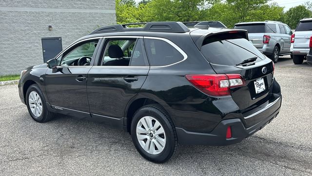 Used 2019 Subaru Outback 2.5i Premium AWD/4WD image 5