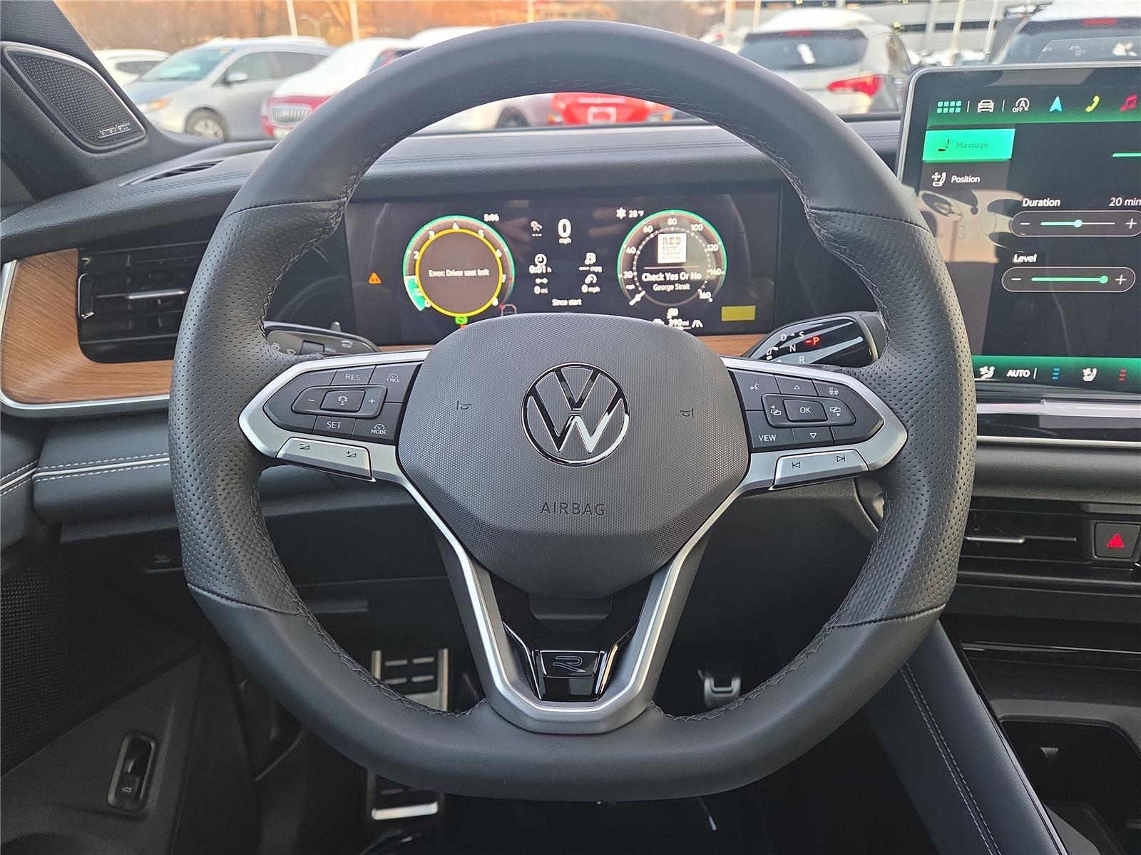 New 2026 Volkswagen Tiguan SEL R-Line image 15