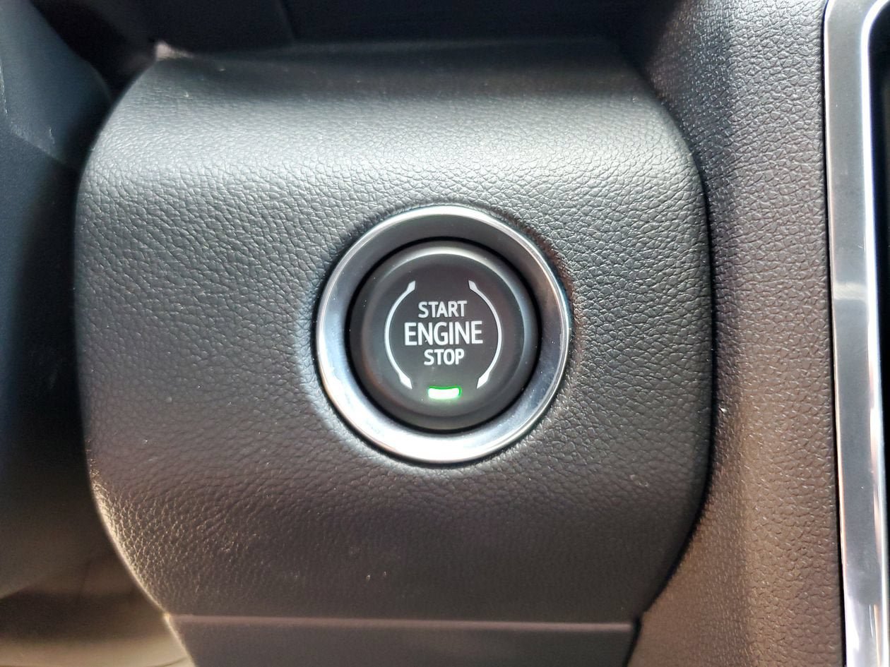 New 2026 GMC Acadia Elevation w/ Elevation Premium Package FWD image 24