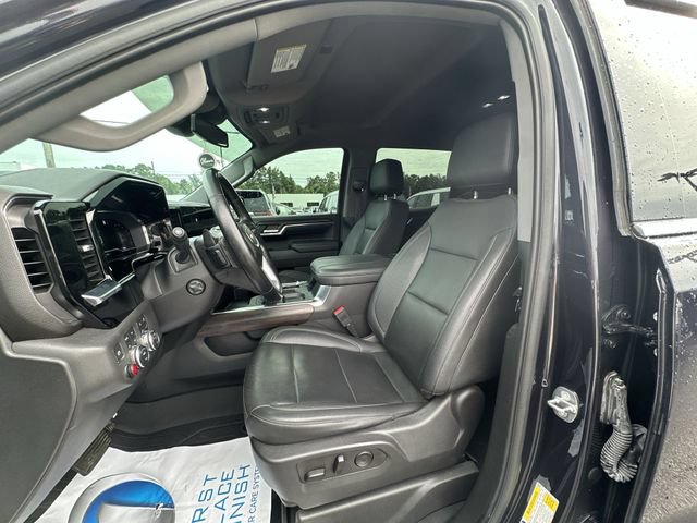 Used 2024 GMC Sierra 1500 SLT AWD/4WD image 14