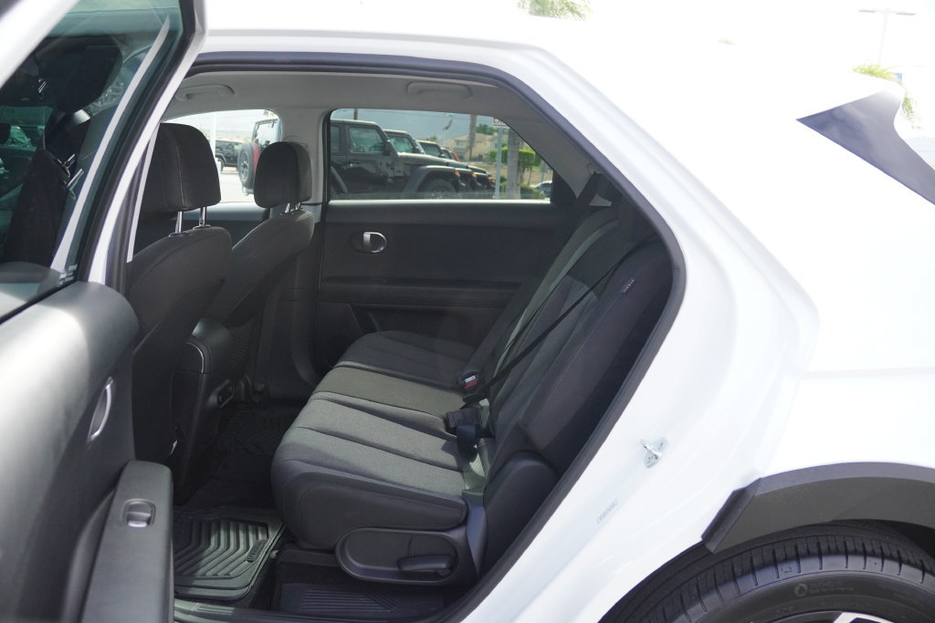 Used 2024 Hyundai Ioniq 5 SE RWD image 29