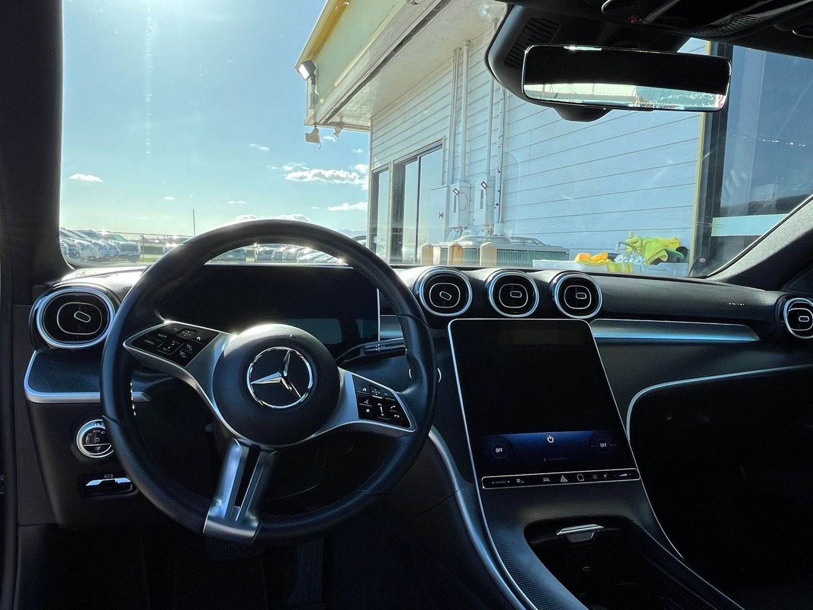 Used 2024 Mercedes-Benz C 300 4MATIC Sedan image 34