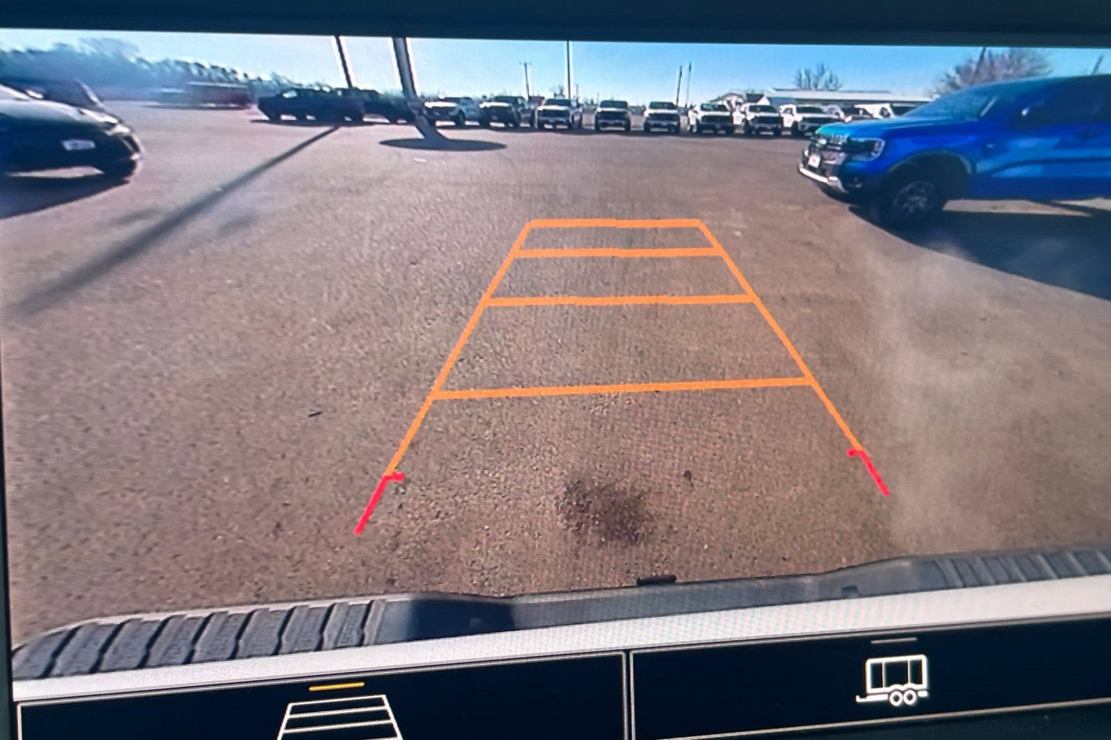 Used 2024 Chevrolet Silverado 2500 Custom w/ Custom Value Package image 18