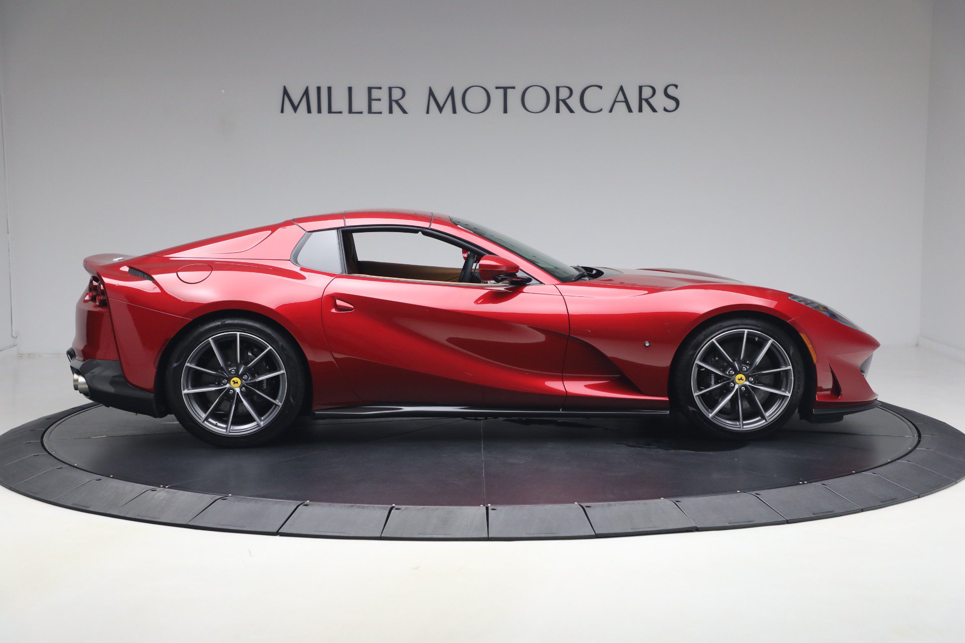 Certified 2023 Ferrari 812 GTS RWD image 43