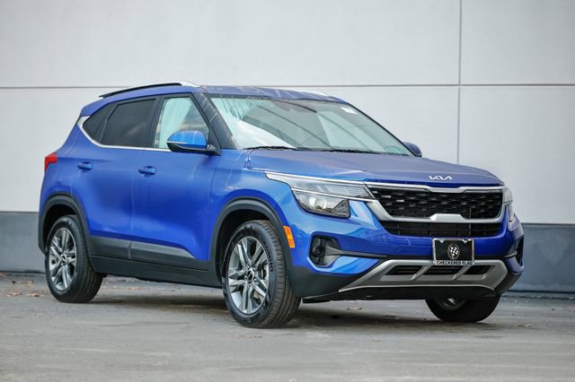 Used 2023 Kia Seltos S w/ Navigation Package