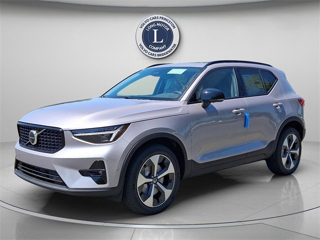 New 2026 Volvo XC40 B5 Plus w/ Protection Package Premier image 2