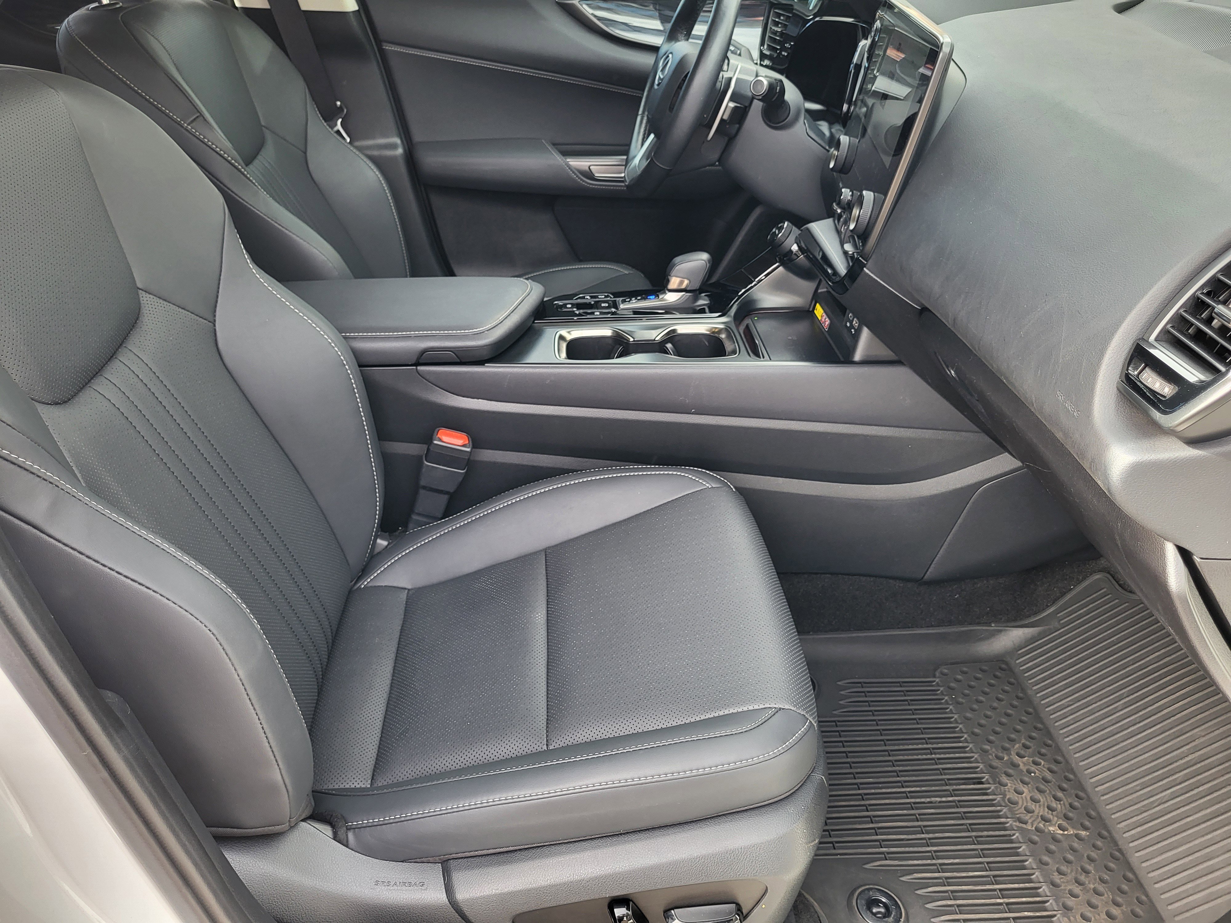 Used 2024 Lexus NX 350h AWD w/ Vision Package image 11