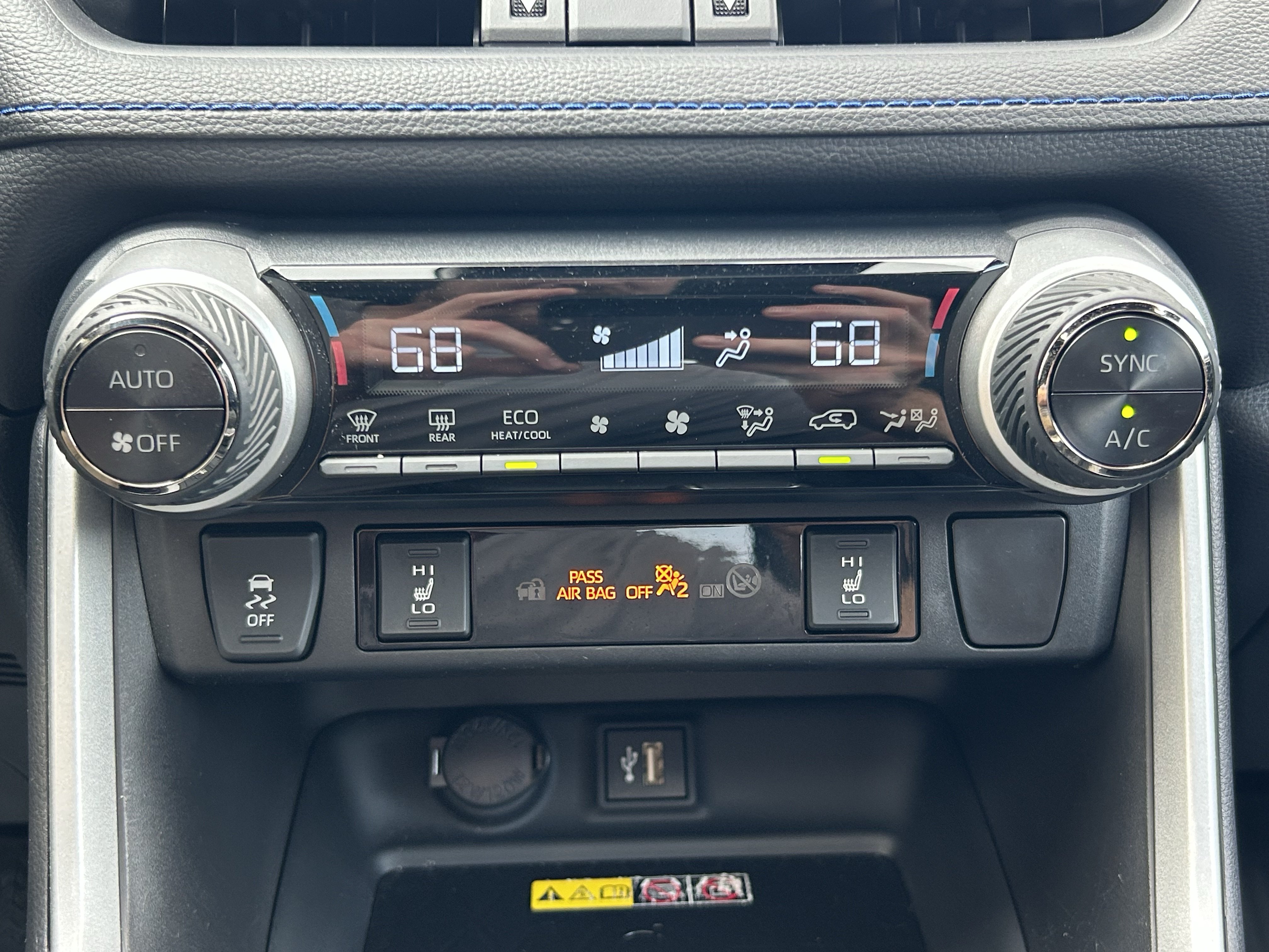 Certified 2023 Toyota RAV4 XSE AWD/4WD image 32