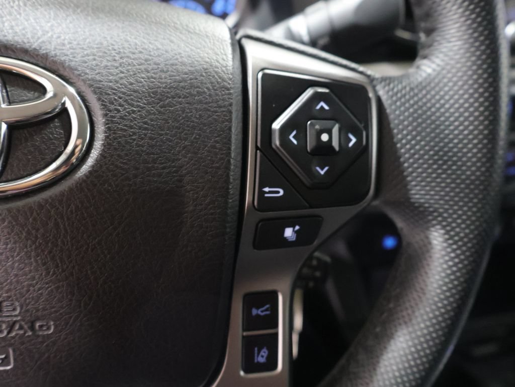 Used 2021 Toyota Tacoma SR5 w/ Trail Edition AWD/4WD image 33