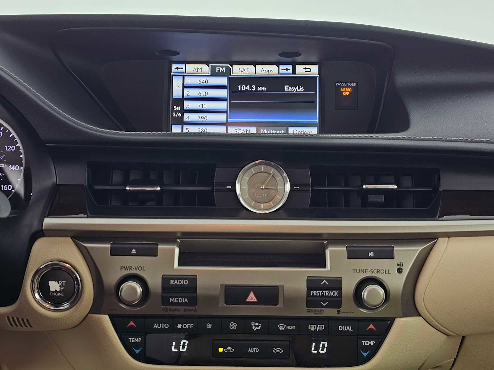 Used 2013 Lexus ES 350 image 25