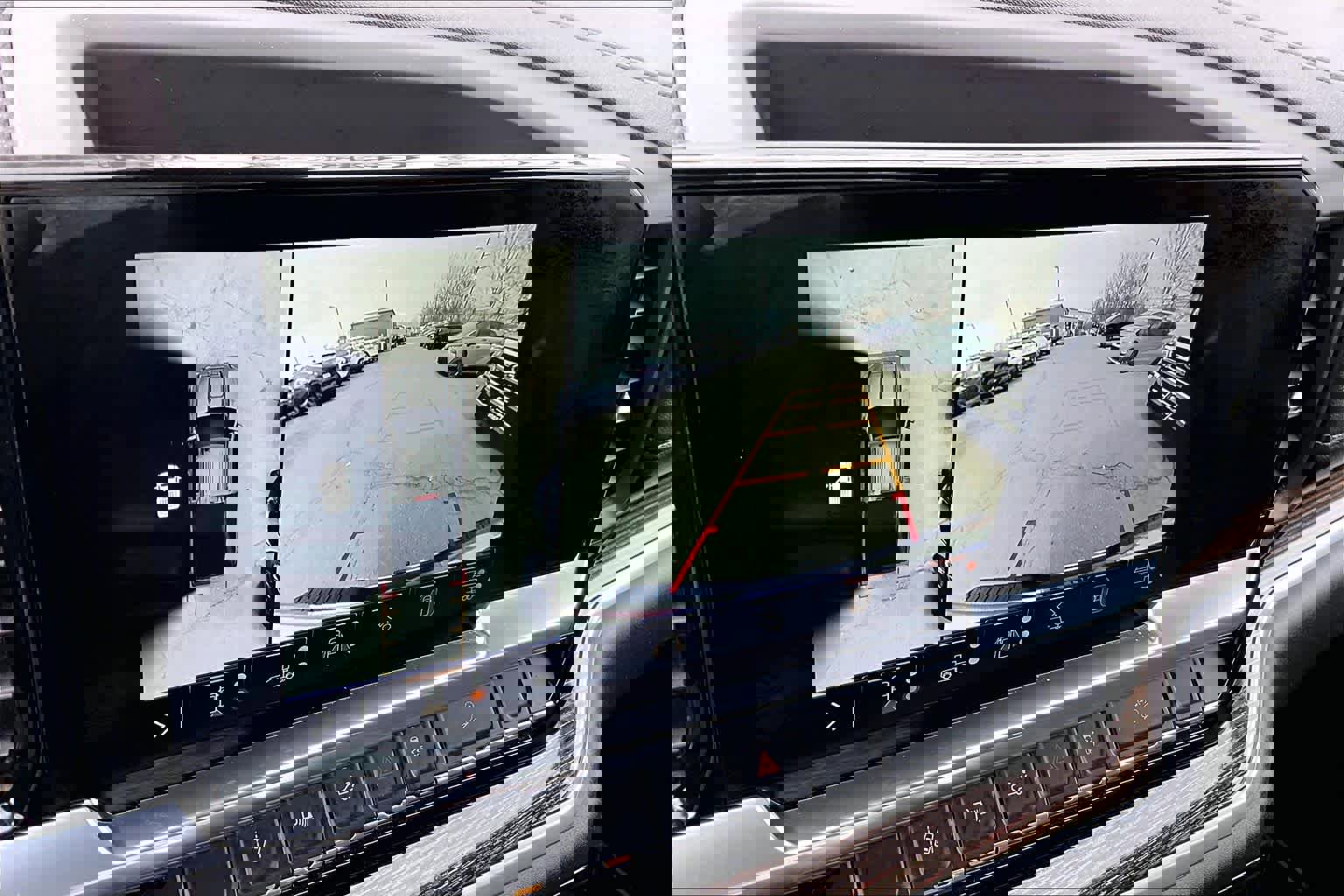 Used 2025 GMC Sierra 2500 SLE w/ SLE Value Package; image 27