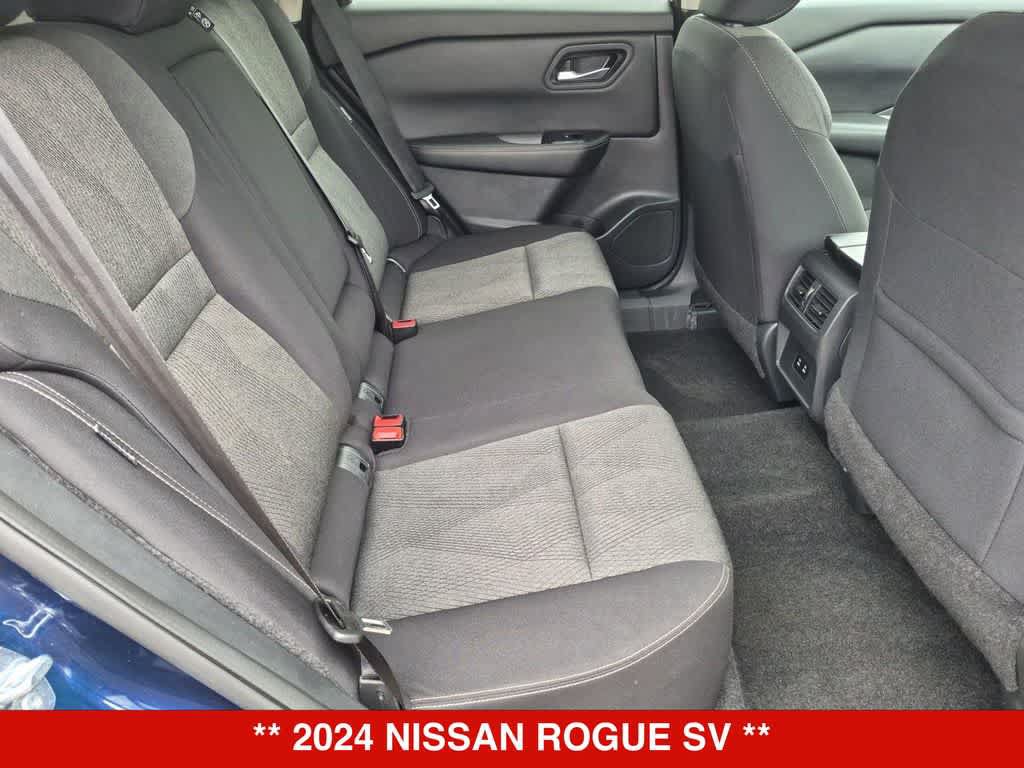Used 2024 Nissan Rogue SV FWD image 20
