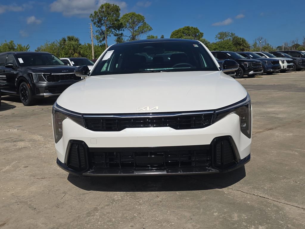 New 2026 Kia K4 GT-Line image 3