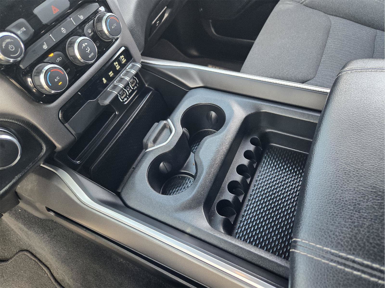 Used 2020 RAM 1500 Lone Star RWD image 18