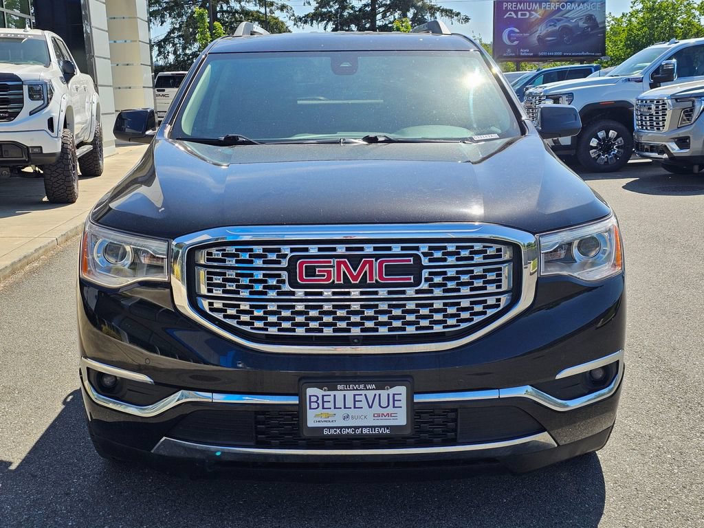 Used 2017 GMC Acadia Denali w/ Technology Package AWD/4WD image 8