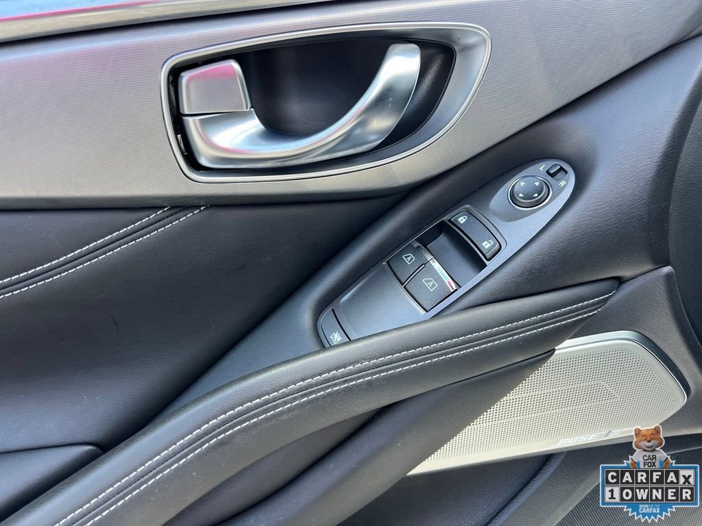 Used 2022 INFINITI Q60 3.0t Luxe w/ Cargo Package RWD image 27