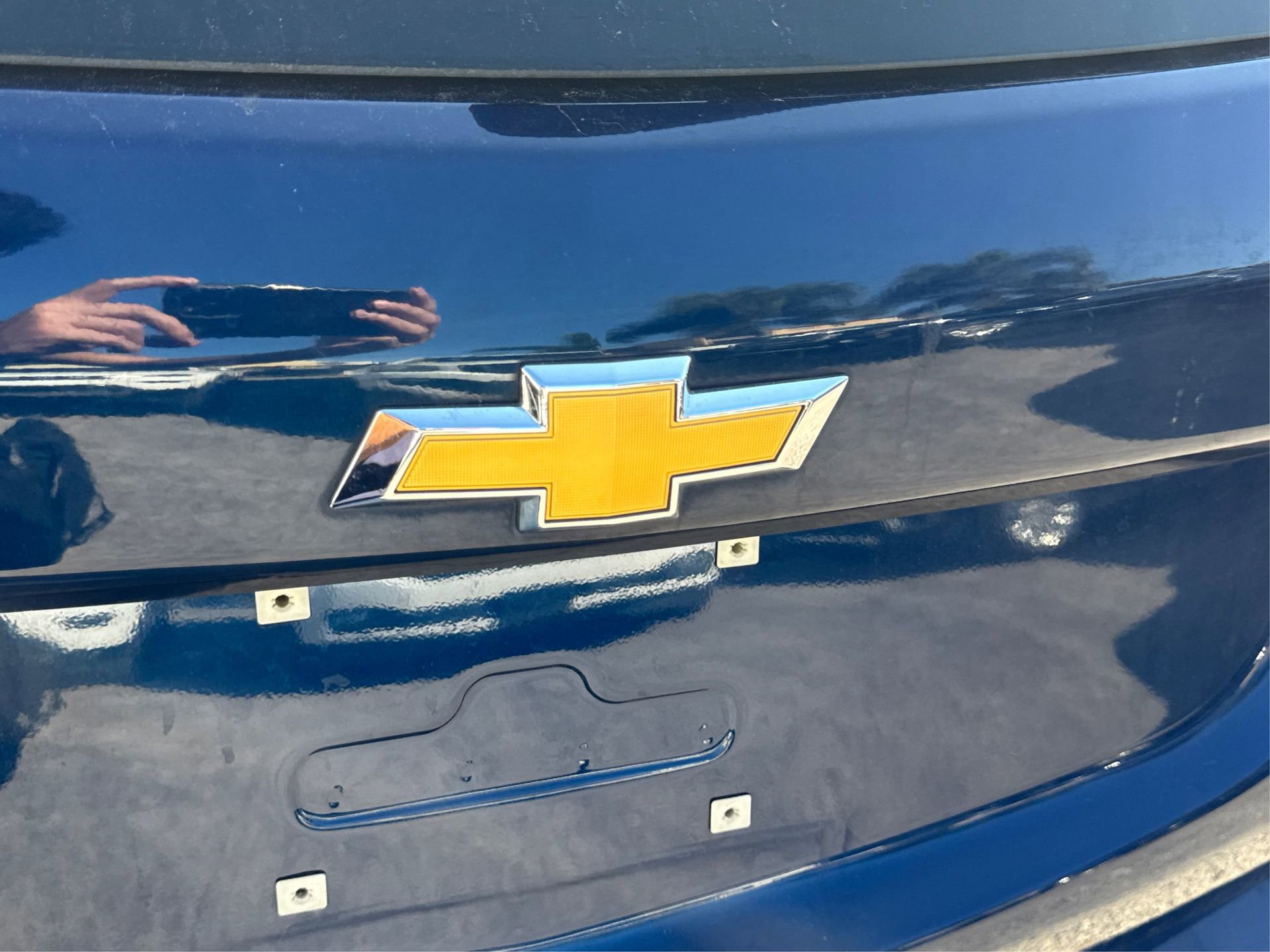 Used 2023 Chevrolet Equinox LS image 18