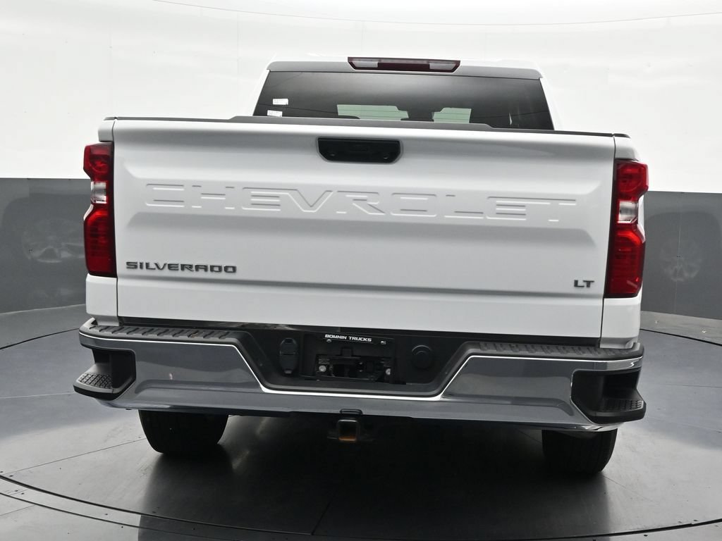 Used 2024 Chevrolet Silverado 1500 LT RWD image 4