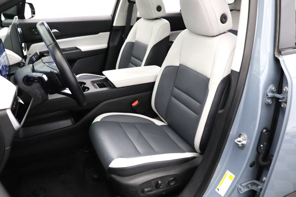 Used 2024 Honda Prologue Touring image 2