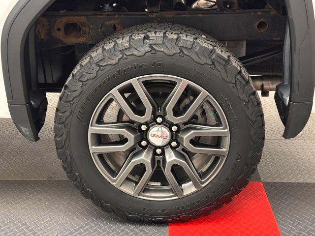 Used 2022 GMC Sierra 1500 AT4 w/ AT4 Premium Package AWD/4WD image 31