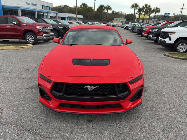 Used 2025 Ford Mustang GT RWD image 2
