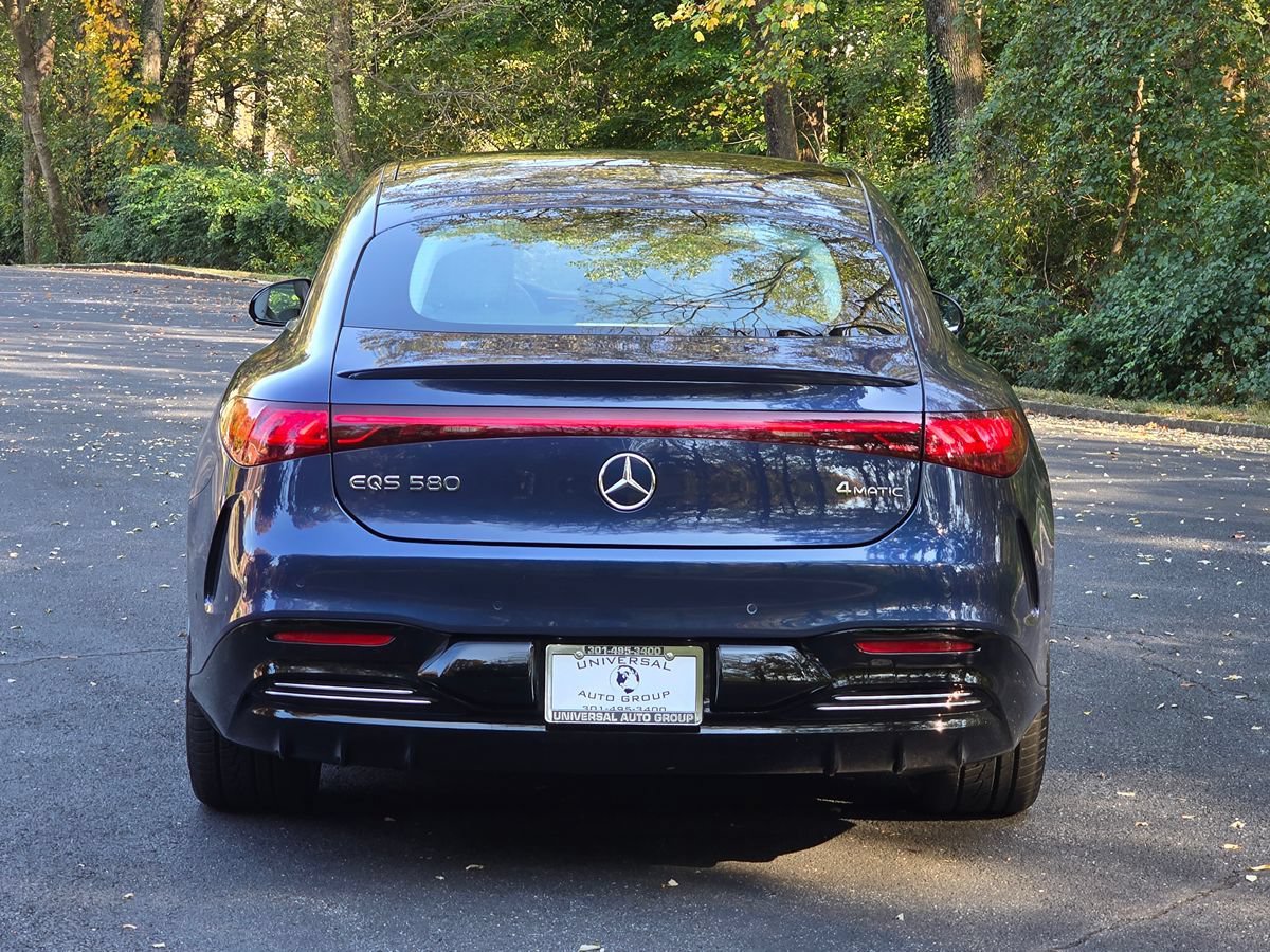 Used 2023 Mercedes-Benz EQS 580 4MATIC Sedan image 5