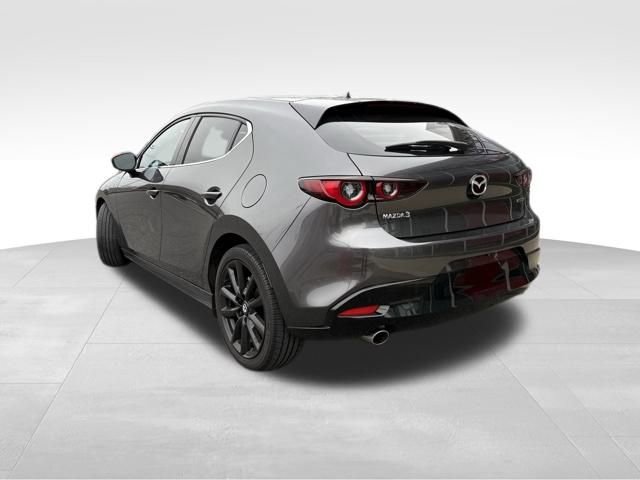 Used 2022 MAZDA MAZDA3 s image 4