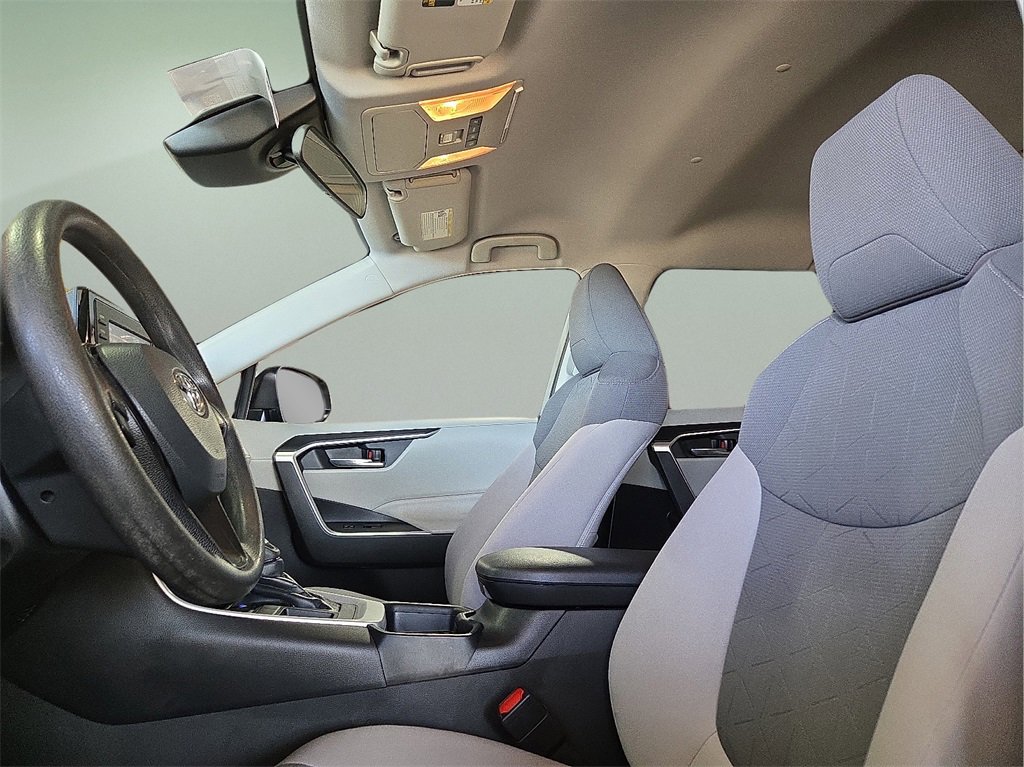 Certified 2020 Toyota RAV4 XLE image 20