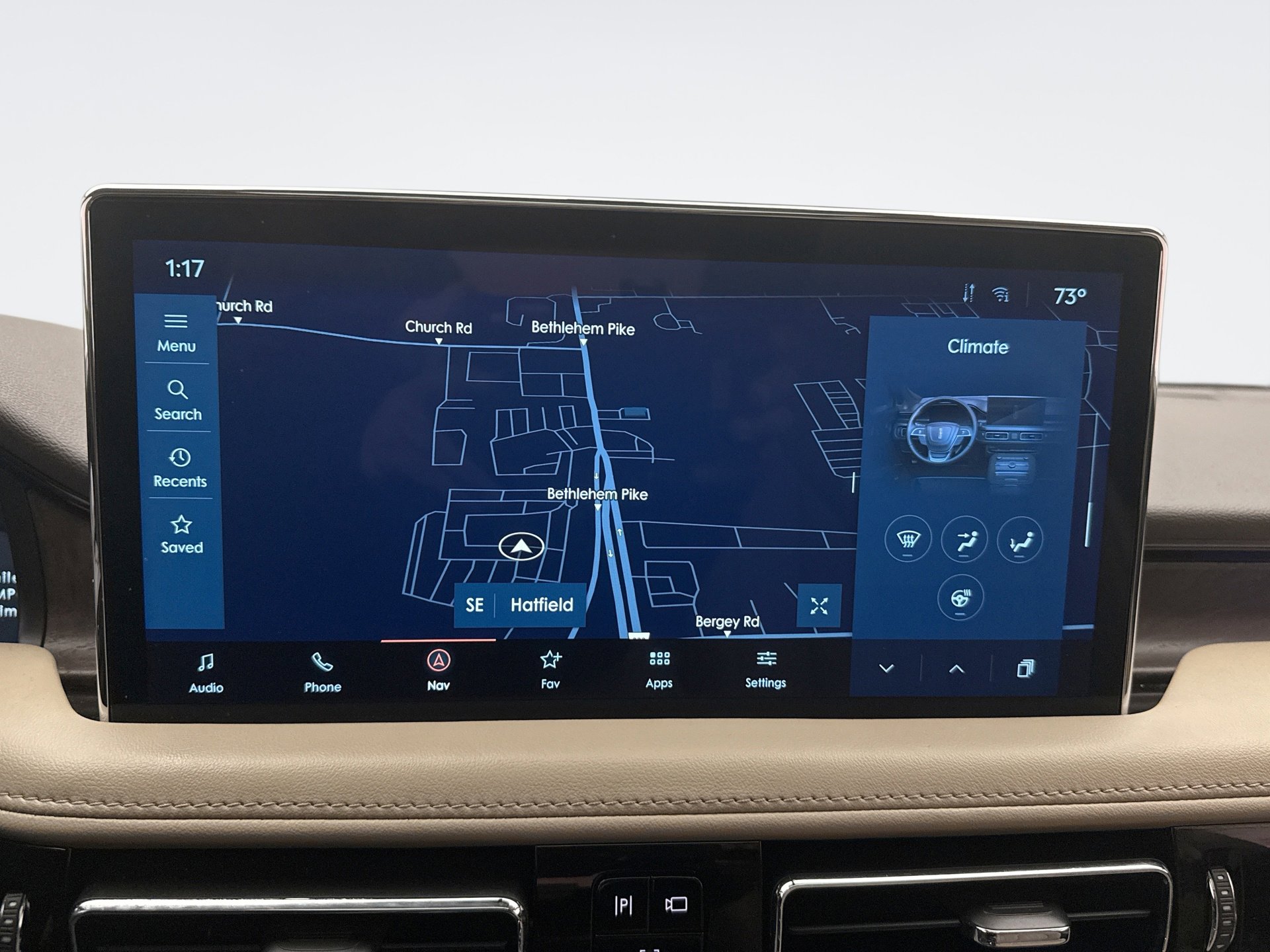 Used 2023 Lincoln Nautilus Reserve AWD/4WD image 15