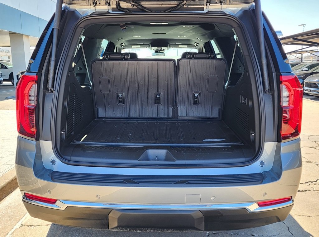 New 2026 GMC Yukon XL Elevation image 53