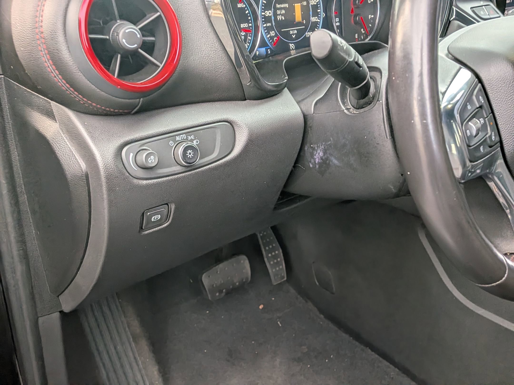 Used 2022 Chevrolet Blazer RS image 17