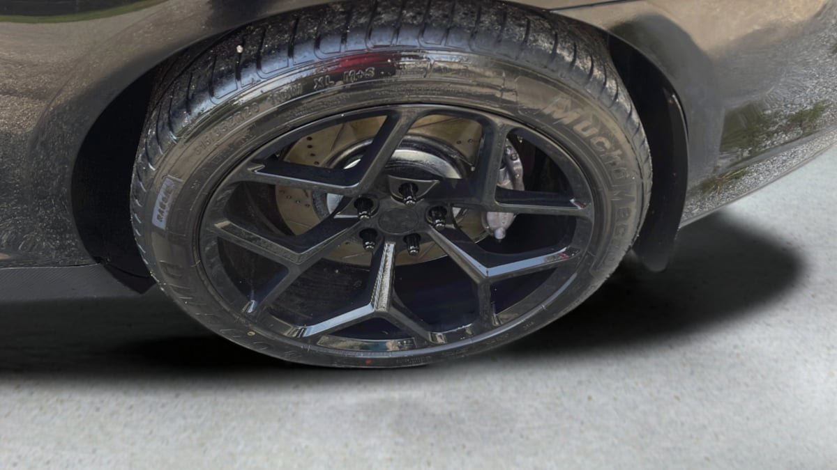 Used 2015 Chevrolet Camaro SS w/ RS Package RWD image 16
