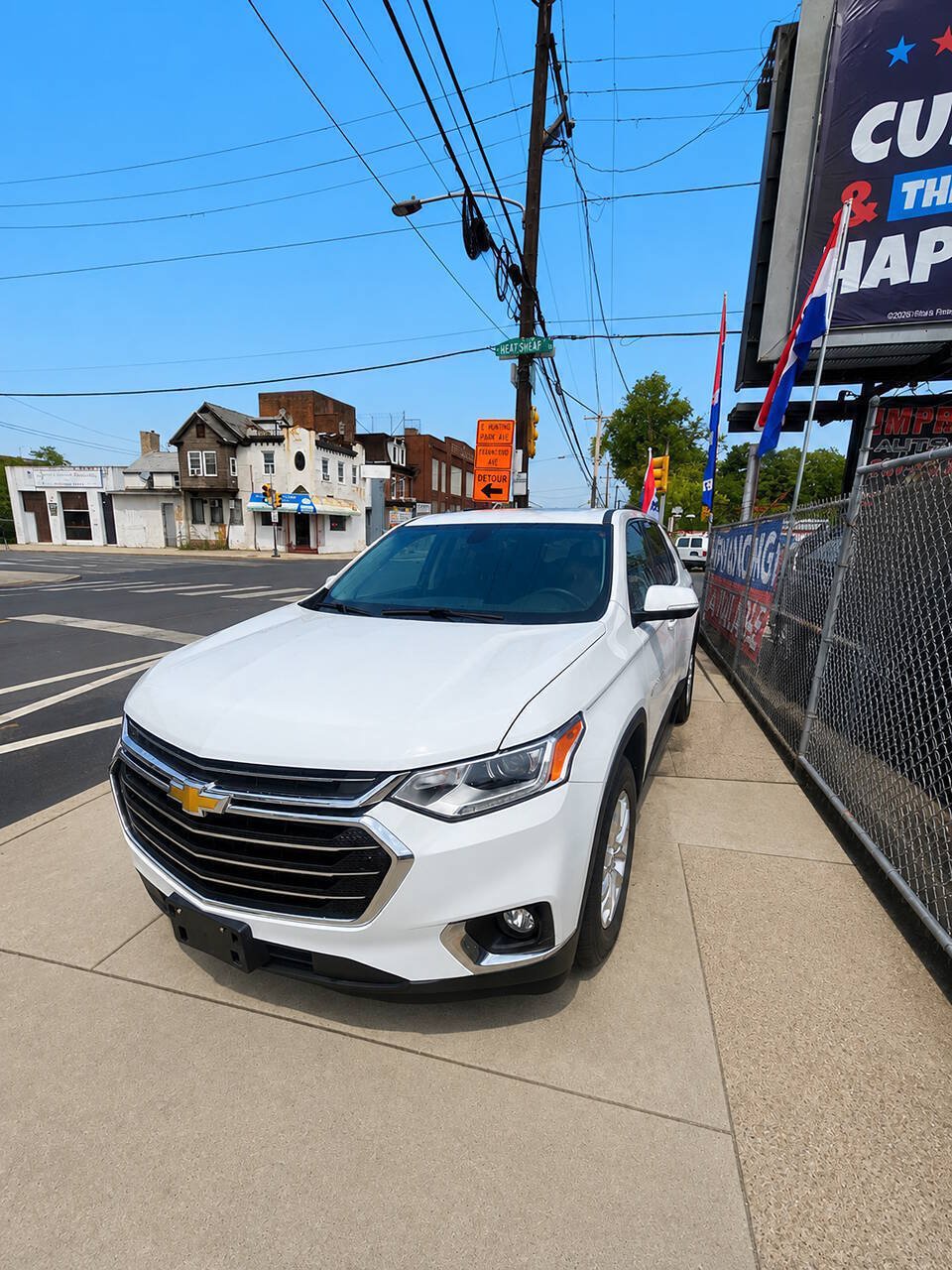 Used 2018 Chevrolet Traverse LT AWD/4WD image 2