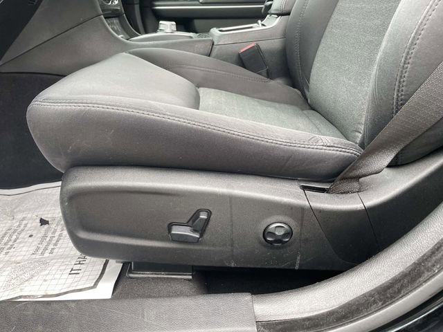 Used 2021 Chrysler 300 Touring w/ Sport Appearance Package RWD image 20