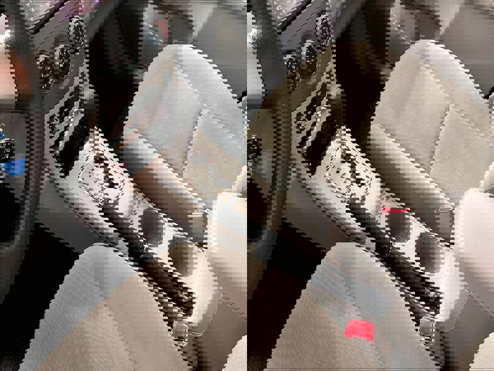 Used 2013 Toyota Corolla LE image 19