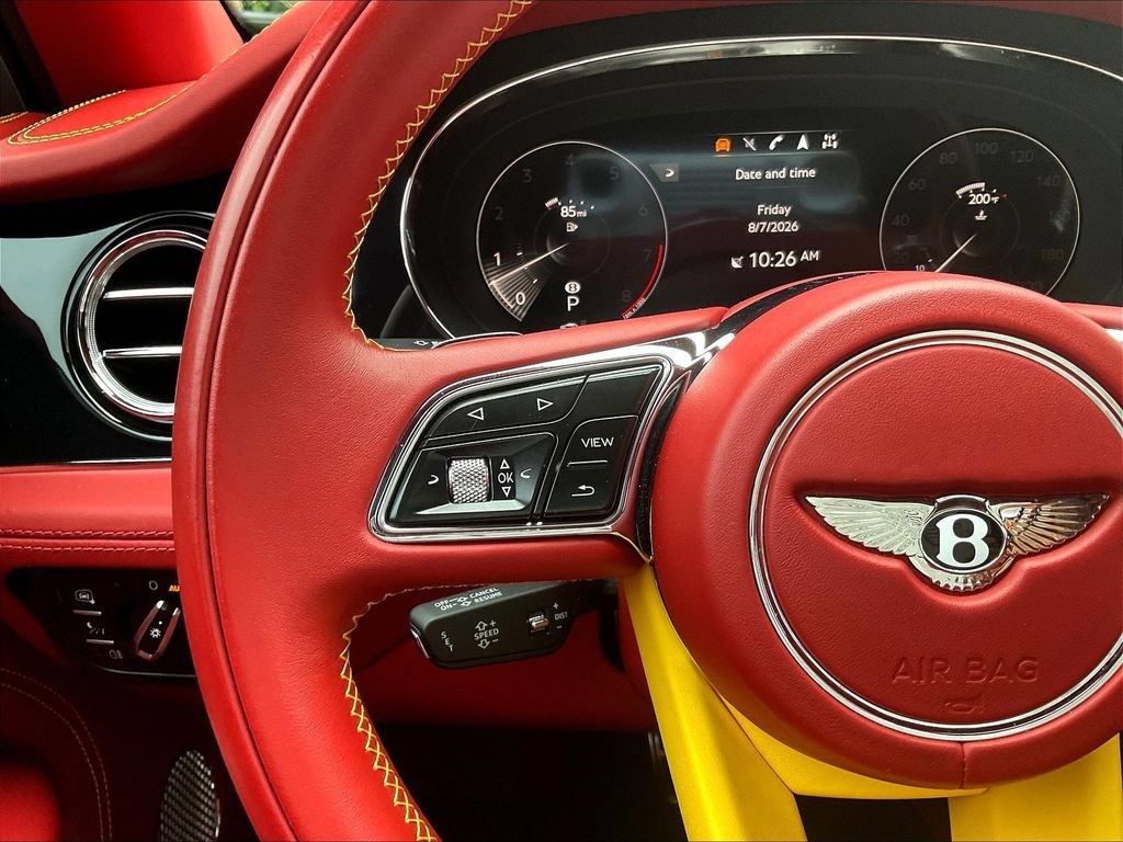 Used 2023 Bentley Bentayga Extended Wheelbase AWD/4WD image 11