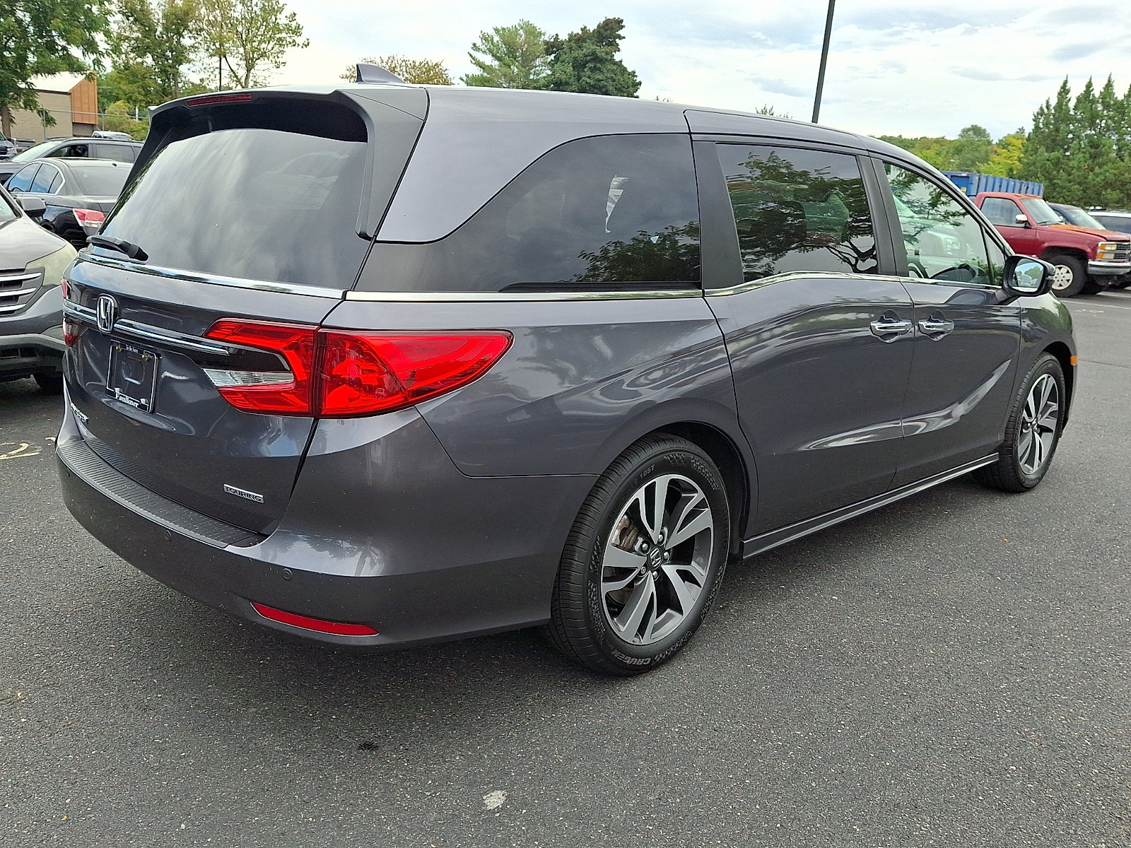 Certified 2024 Honda Odyssey Touring image 6