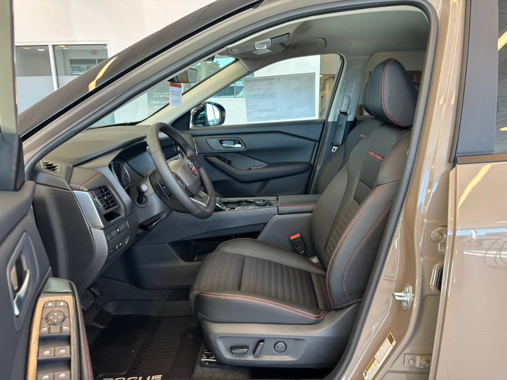 New 2026 Nissan Rogue SV AWD/4WD image 14