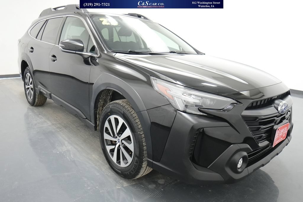 Used 2023 Subaru Outback Premium AWD/4WD image 1