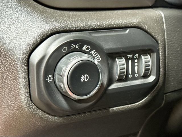 Used 2018 Jeep Wrangler Unlimited Sport S image 12