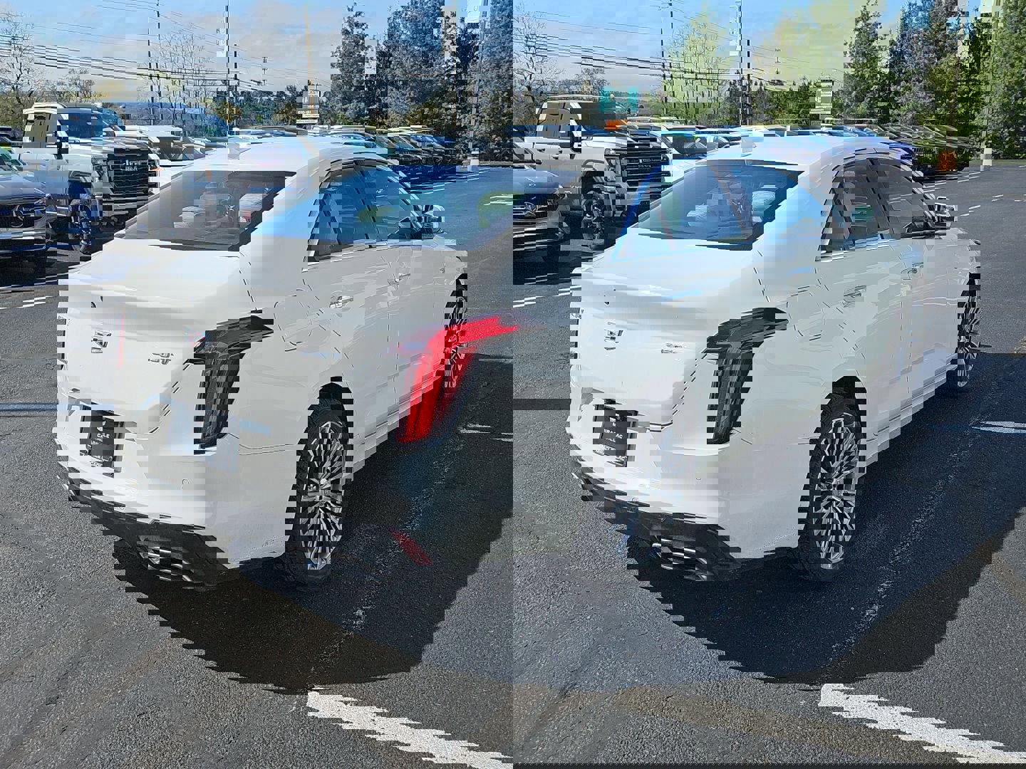 Used 2023 Cadillac CT4 Premium Luxury image 2